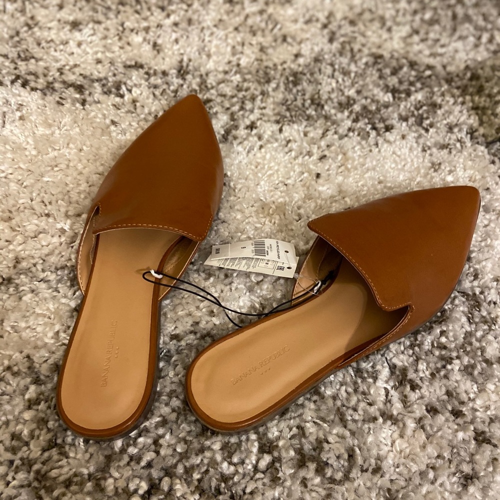 Brand new 💥Banana Republic mules shoes 👞